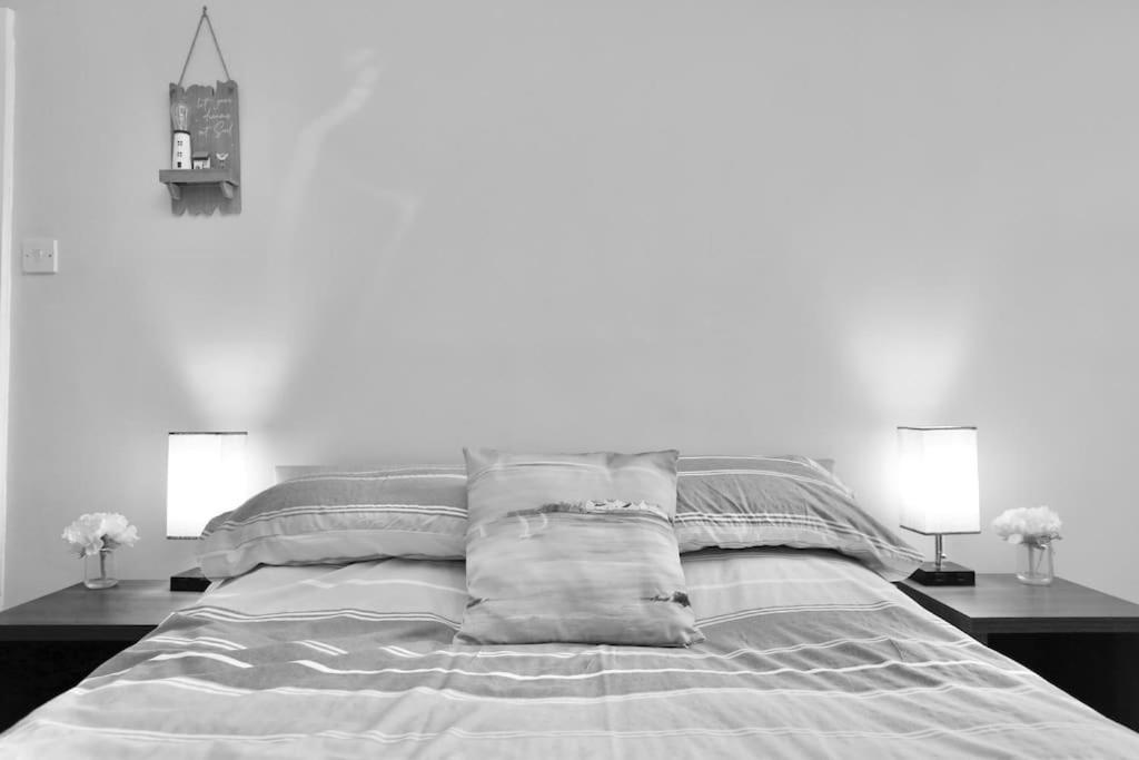 The Hot Tub Townhouse By Holiday Heim Lytham St Annes Εξωτερικό φωτογραφία