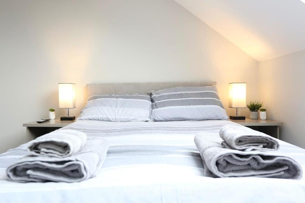 The Hot Tub Townhouse By Holiday Heim Lytham St Annes Εξωτερικό φωτογραφία